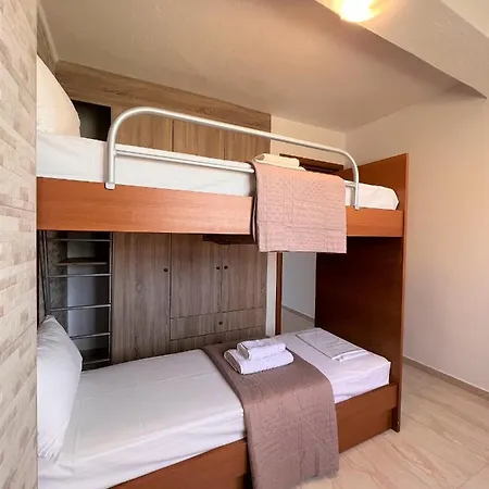 Verano House