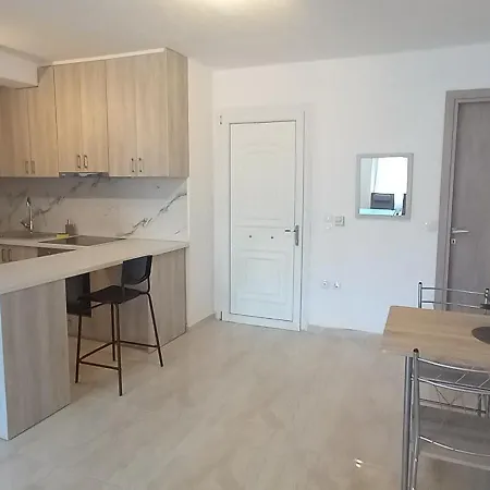 Apartment Verano House Nea Triglia